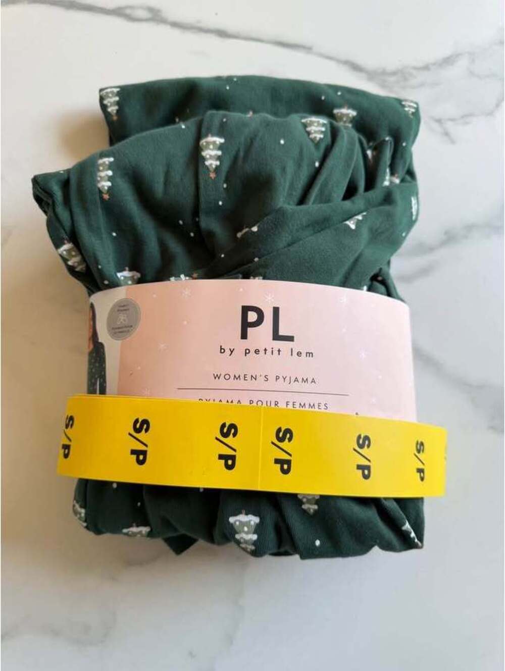 Women’s pj set size small